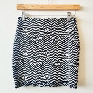 Zara Trafaluc Patterned Grey Black Women's Skirt